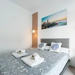 MalagaSuite Benalmadena Relax&Sun